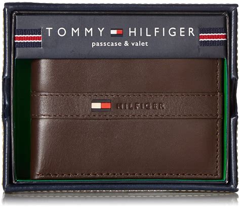 tommy hilfiger billfold wallet.